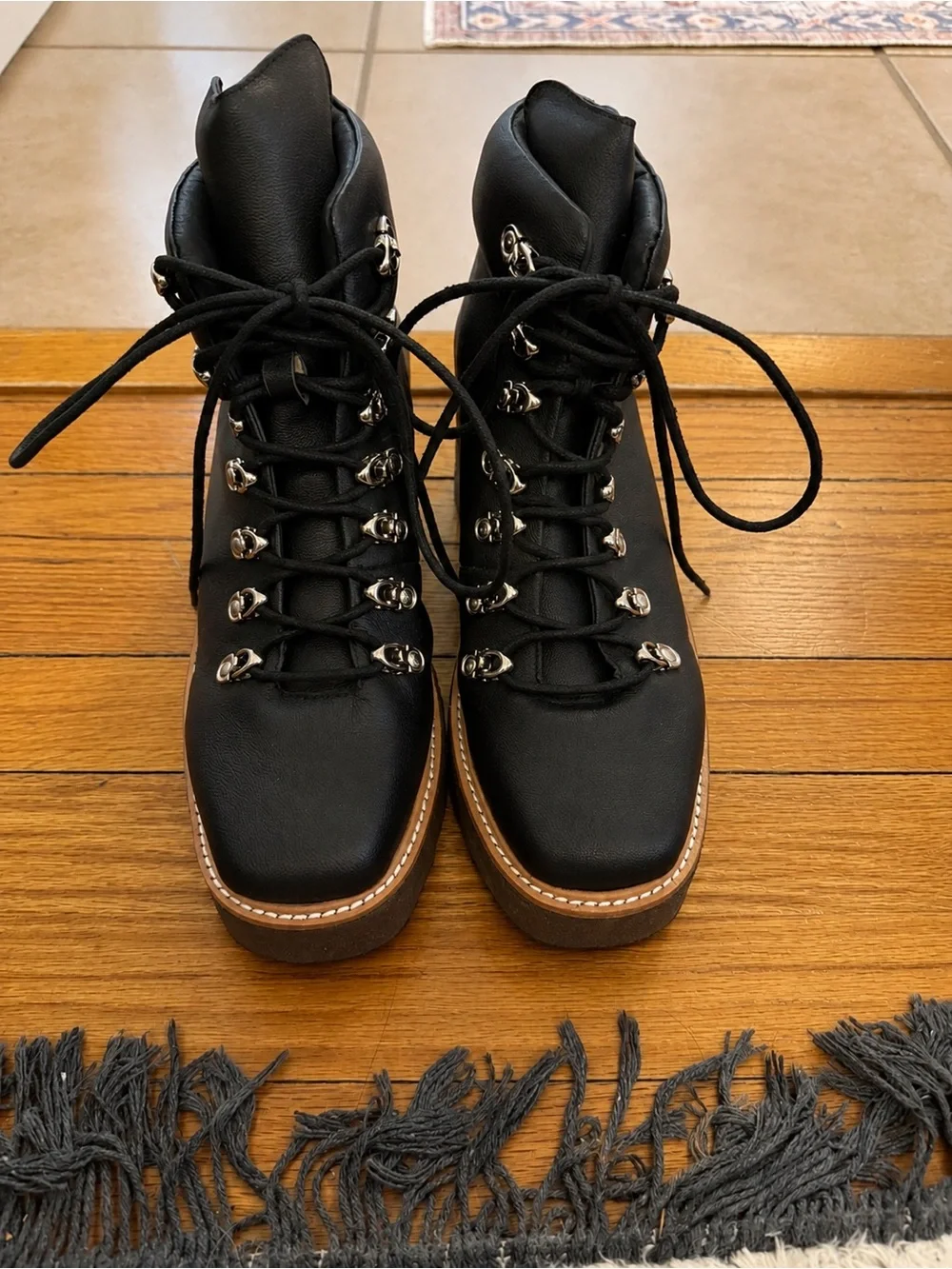 Jeffrey Campbell Free People Viajar Wedge Hiker Boots Black 9.5